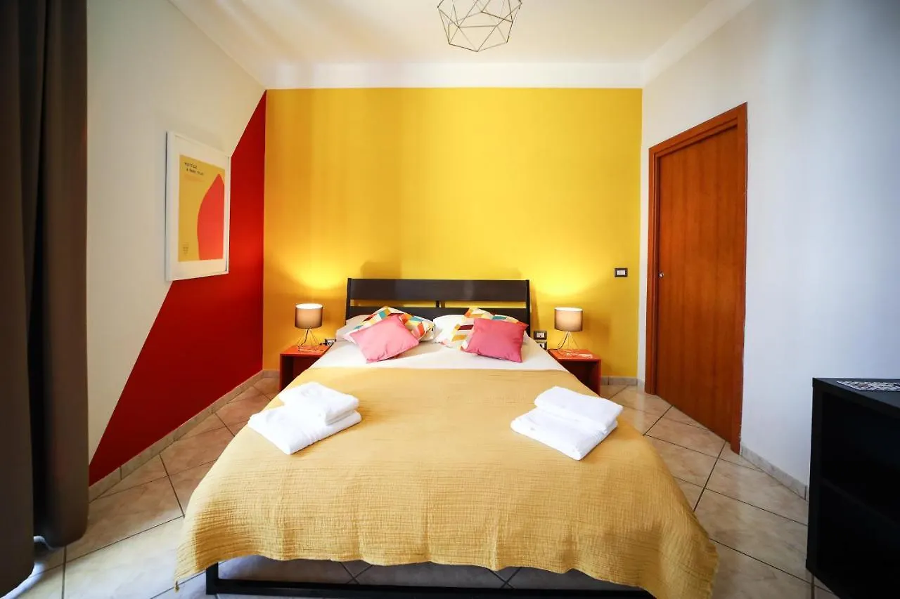 Bed and Breakfast Materdays 24 Nápoles 0*,  Italia